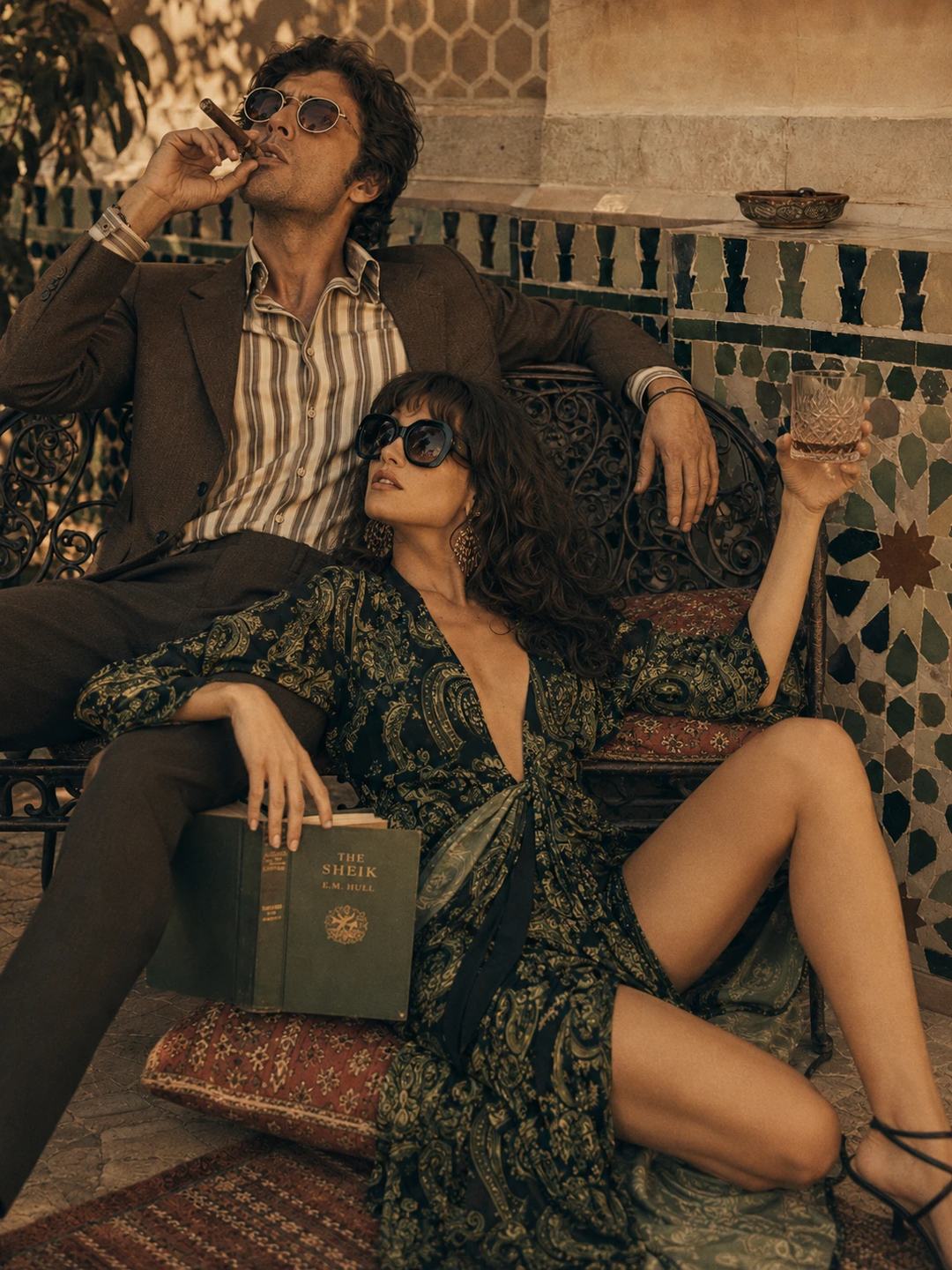 Vintage Editorial Couple Prompt – Gemini AI Photo, image 3