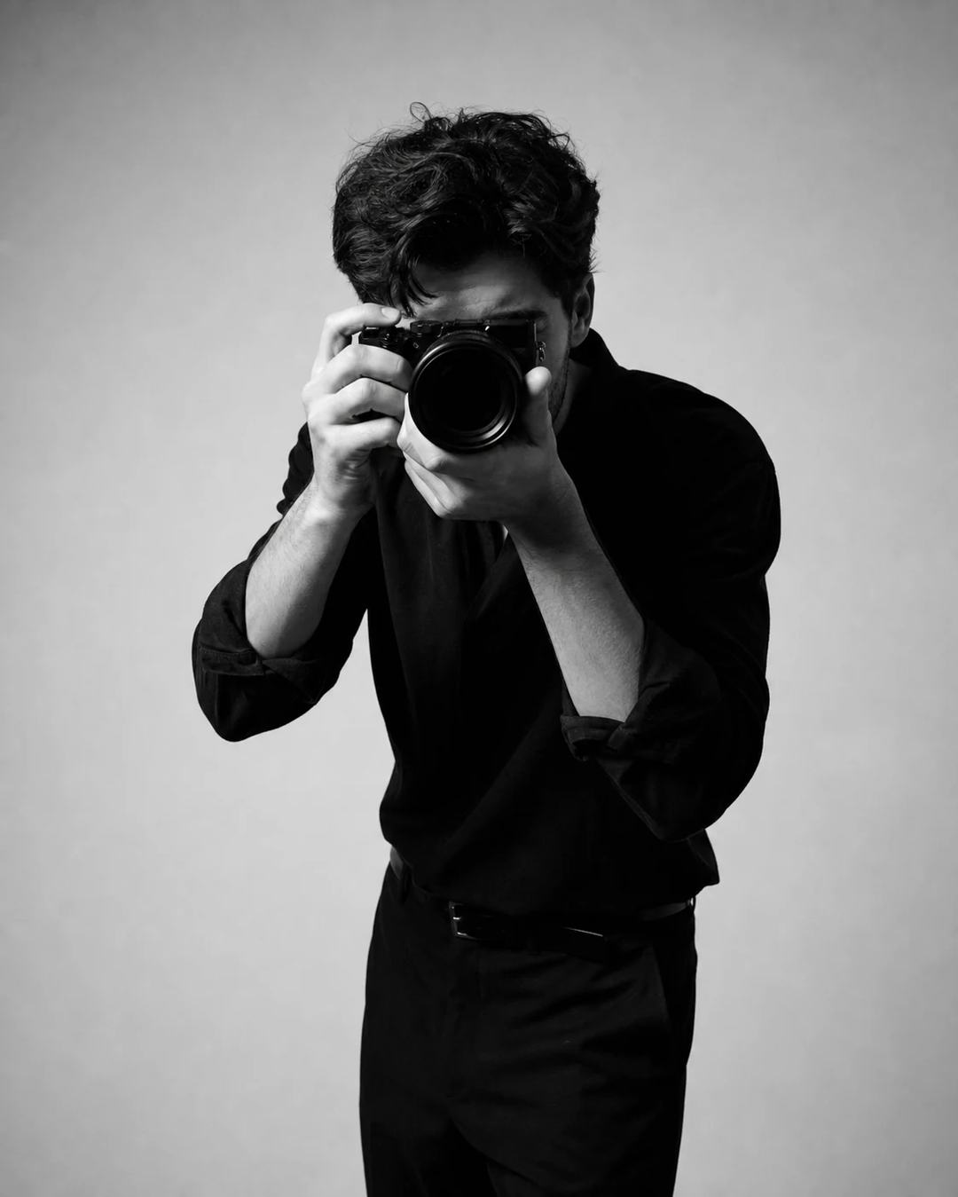 Cinematic Black and White Photographer Portrait Prompt, image 2