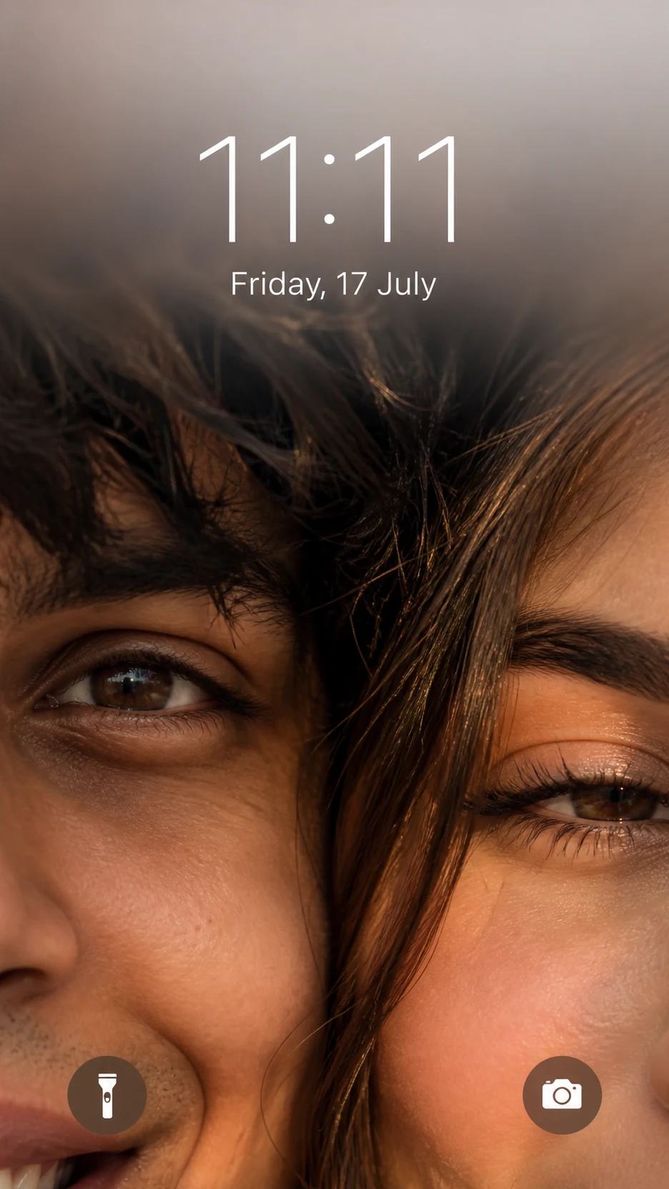 Ultra-Realistic Couple iPhone Lockscreen Wallpaper Prompt, image 1