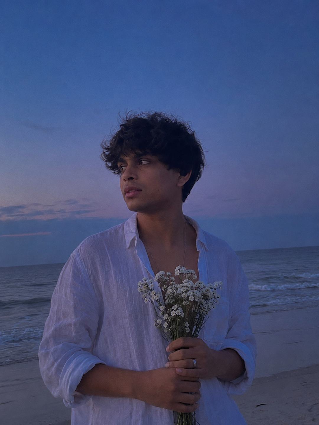 Blue Hour Beach Portrait – Gemini AI Photo Prompt — image 1
