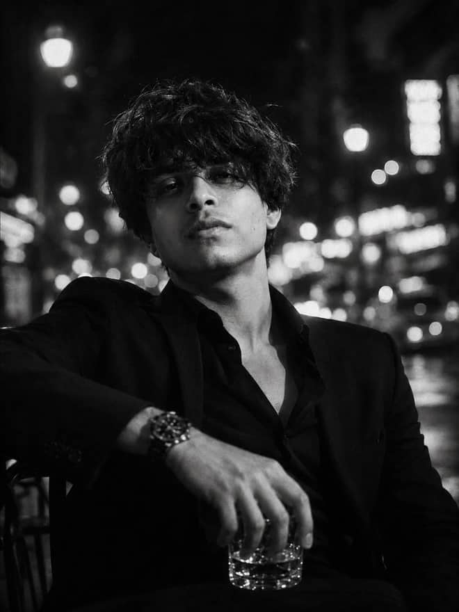 Film Noir Portrait – Gemini AI Photo Prompt